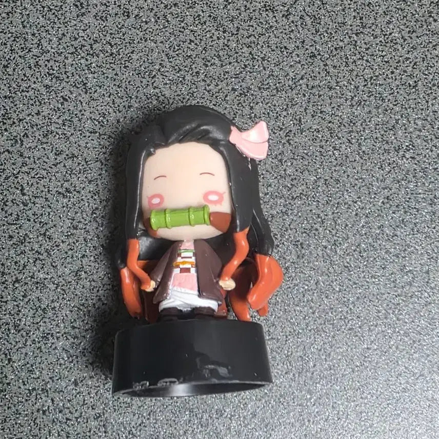 [BUNJANG] Demon Slayer Nezuko Figure / 귀멸의 칼날 네즈코 피규어