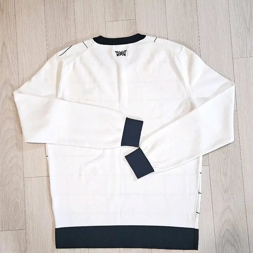 [BUNJANG] PXG Checkered Long Sleeve Knit White / PXG 격자 무늬 긴팔 니트 화이트 95. 가슴단면 50