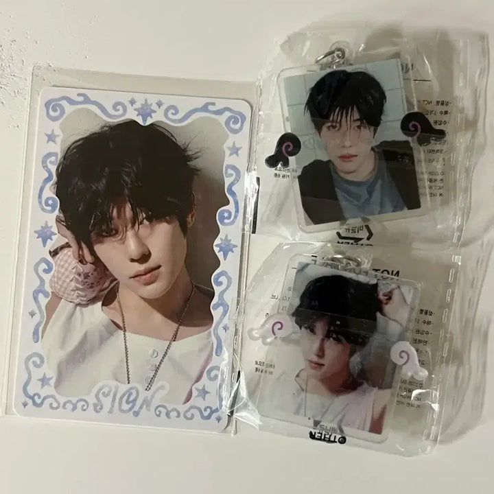 [BUNJANG] NCT WISH Seven Eleven Eros Shion Set / 엔시티 위시 세븐일레븐 멜론팝 키링 시온 세트