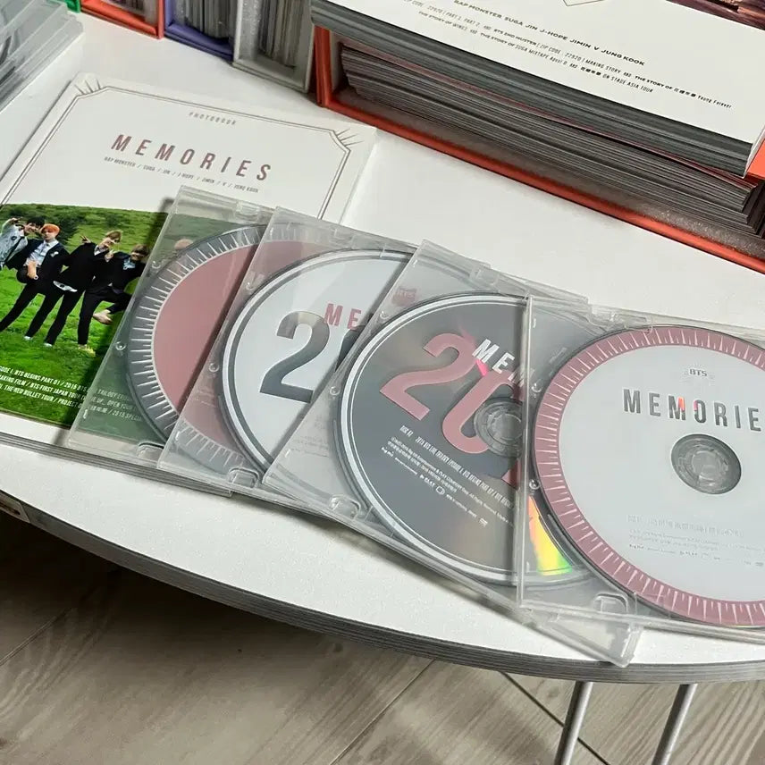 [BUNJANG] BTS Memories 2014-2021 DVD/Blu-ray Bundle Set / 방탄 메모리즈 2014-2021 DVD 블레 일괄