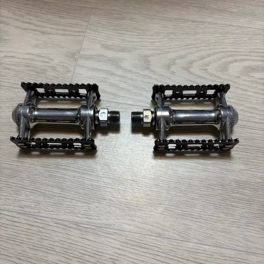 [BUNJANG] MKS Sylvan Stream Pedals for Pixie Minivelo / MKS 실반 스트림 페달 픽시 미니벨로 페달