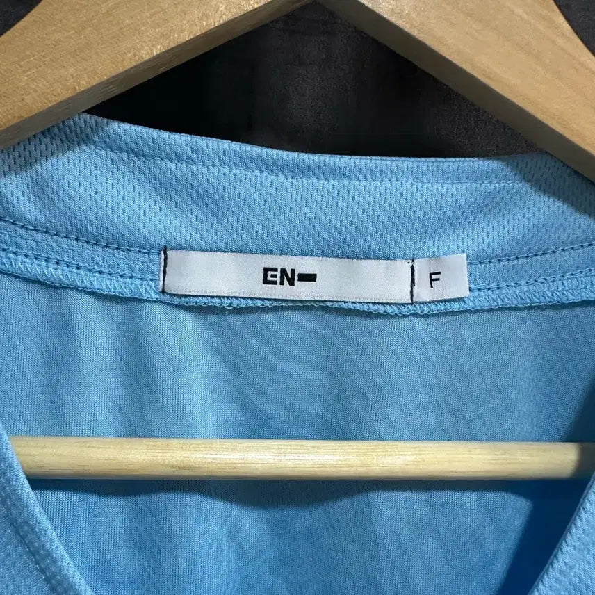 [BUNJANG] Enhypen Baseball Jersey Uniform Official Goods Sky Blue Free Size / 엔하이픈 ENHYPEN 베이스볼 저지 유니폼 FREE 하늘색 공식 굿즈
