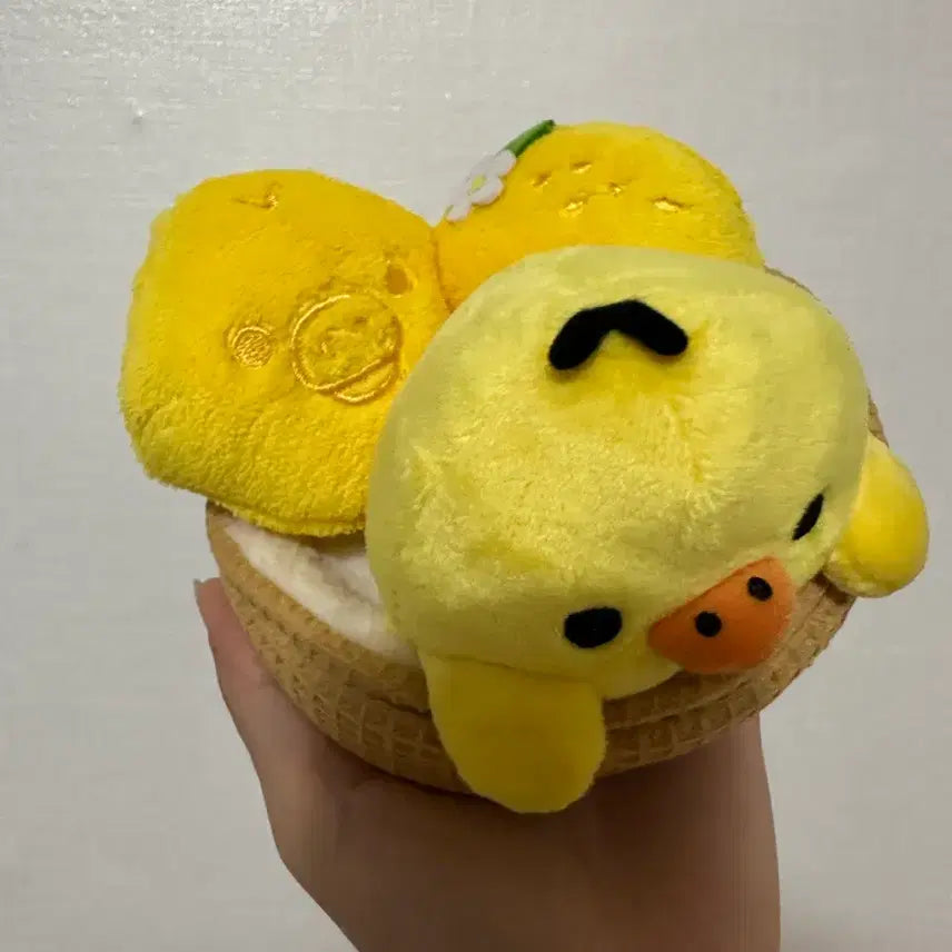 [BUNJANG] San-X Classic Kiiroitori Lemon Basket Plush / 산엑스 고전 키이로이토리 레몬 바구니 인형