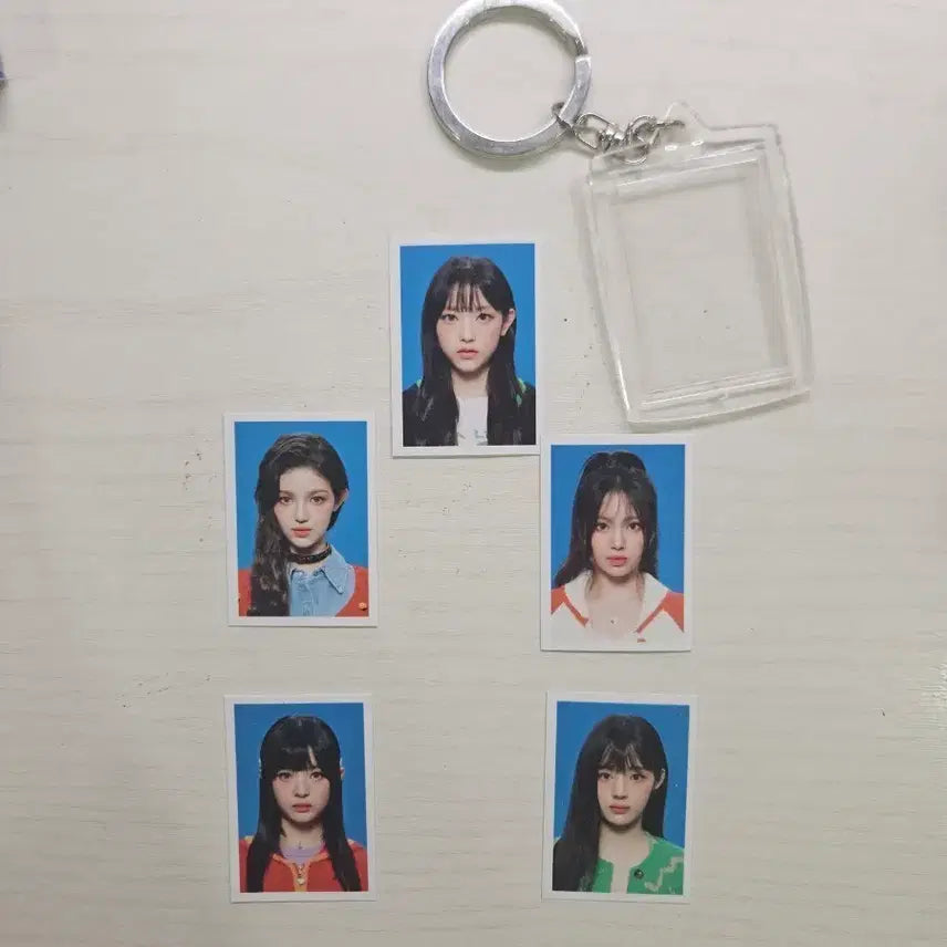 [BUNJANG] NewJeans Proof Photo Keychain Bundle Set / 뉴진스 증명사진 키링 일괄