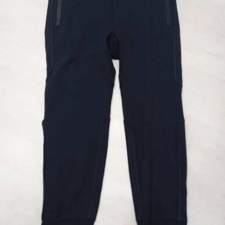 [BUNJANG] Solid Homme Jogger Pants (Size 50) / 솔리드옴므조거 50
