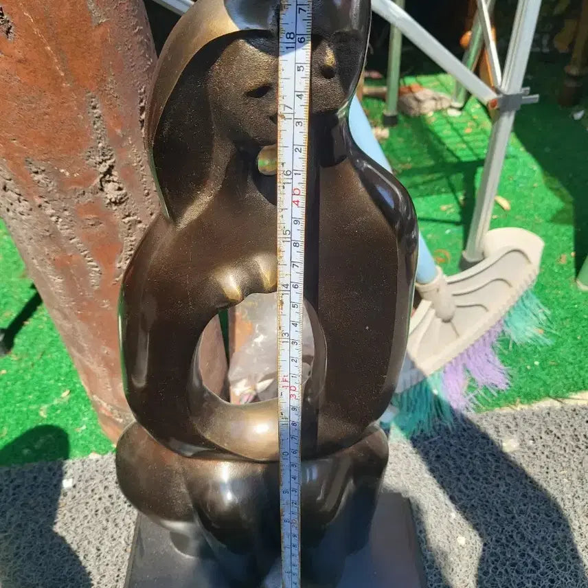 [BUNJANG] Oh Byung-keun Bronze Sculpture / 오병근 작가 청동 조각상