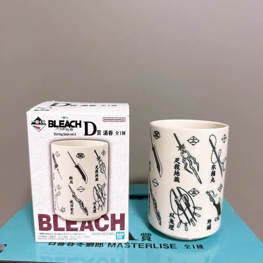 [BUNJANG] Bleach Toshiro Figure and Cup Goods Set / 블리치 피규어 컵 굿즈