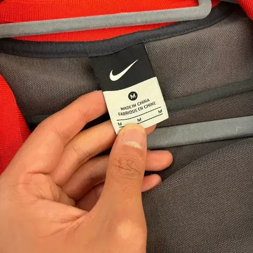 [BUNJANG] Nike x Manchester United Track Top / 나이키X맨체스터 유나이티드 트랙탑
