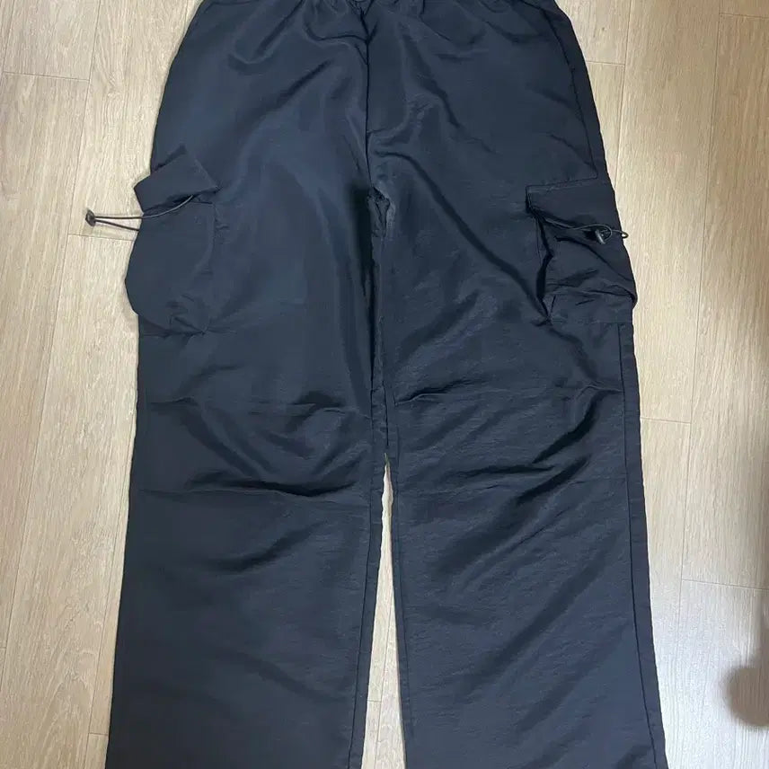 [BUNJANG] Black Cargo Jogger Pants / 블랙 카고 조거 팬츠