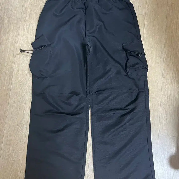 [BUNJANG] Black Cargo Jogger Pants / 블랙 카고 조거 팬츠