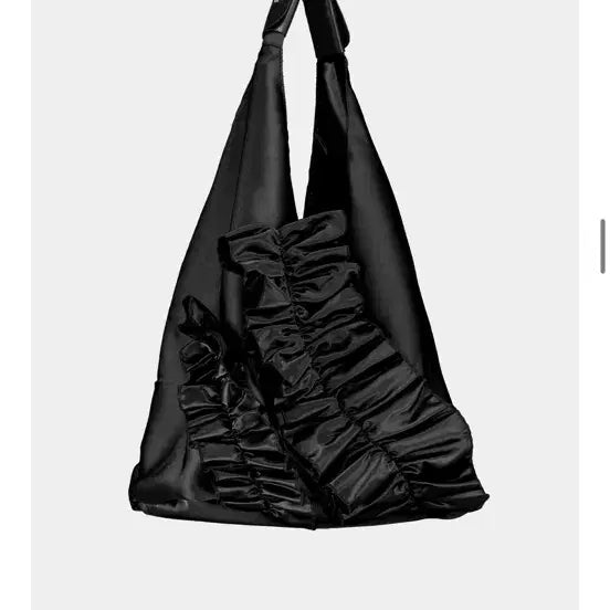 [BUNJANG] Saengin Studio Ruffle Bag Black / 생긴스튜디오 러플백 블랙