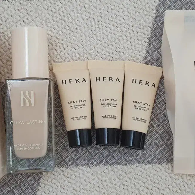 [BUNJANG] Hera Glow Lasting Foundation 30g / 헤라 글로우 래스팅 파운데이션 30g