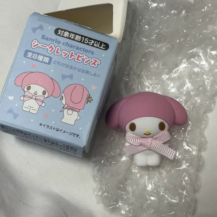 [BUNJANG] Sanrio Characters Secret Pins Random Badge My Melody / 산리오 캐릭터대상 랜덤 피규어 뱃지 마이멜로디