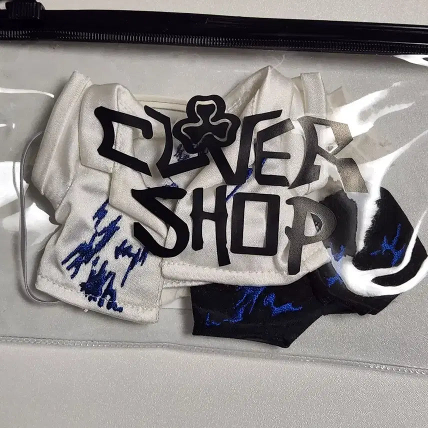 [BUNJANG] 10cm Doll Clothes Bloody Suit (White) / 유혈정장 화이트 10cm 솜인형옷