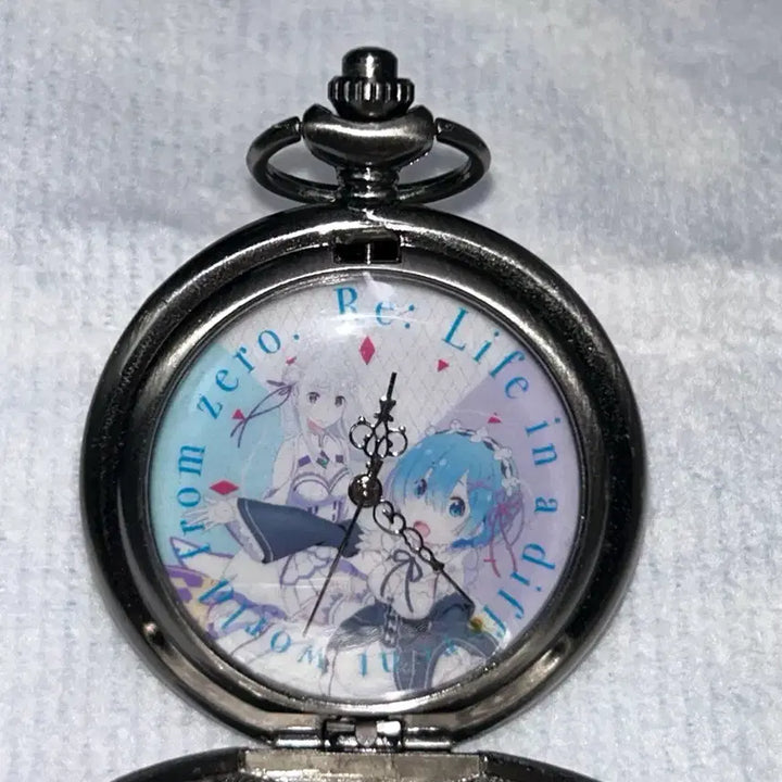 [BUNJANG] Re:Zero Rem Emilia Pocket Watch / 희귀매물)시험기간기념가격인하)리제로 렘에밀리아 회중시계