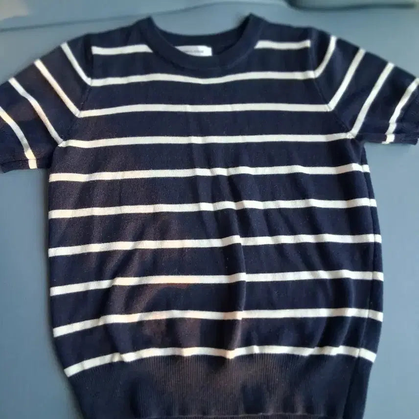 [BUNJANG] Navy Stripe Short Sleeve Knit / 네이비 스트라이프반팔 니트