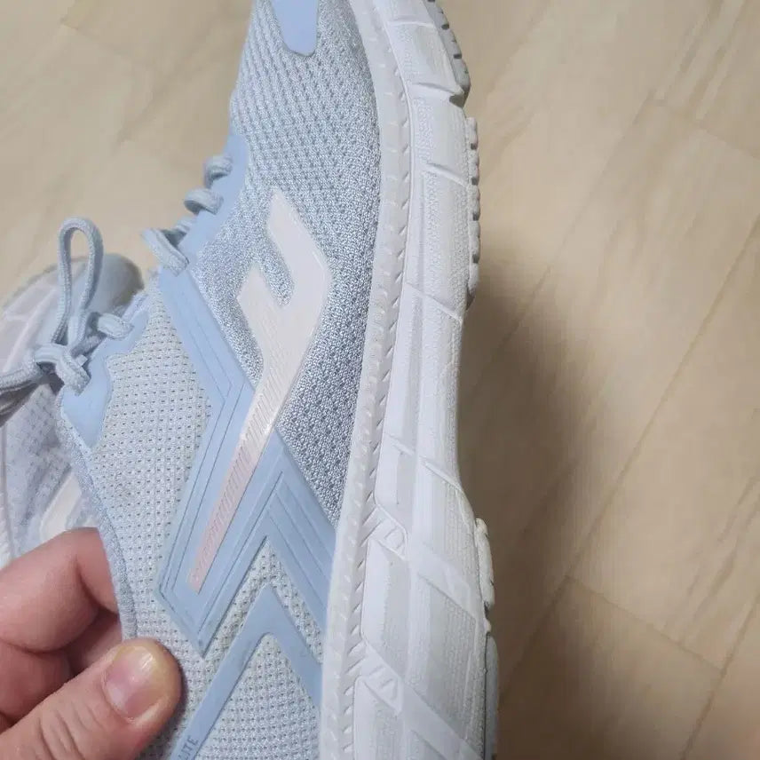 [BUNJANG] Pro-Specs Sneakers Size 240 / 프로스펙스 운동화 240