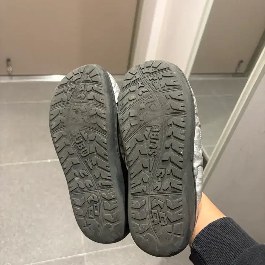 [BUNJANG] SB 230 Slippers / 스부 230 슬리퍼