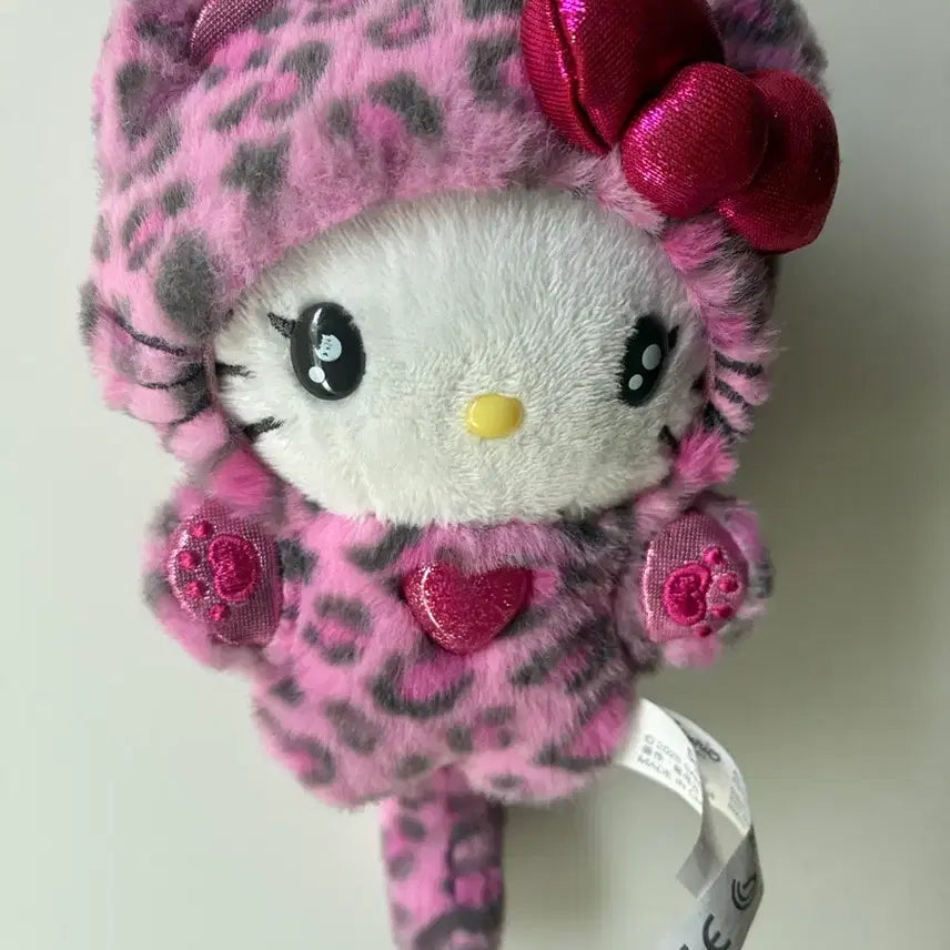 [BUNJANG] Sanrio Gal Kuma Kitty Plush / 산리오 정품 갸루쿠마 키티