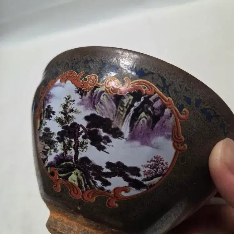 [BUNJANG] Joseon Dynasty Celadon Iron-Painted Landscape Teabowl (Diameter 14cm) / 송대 철화 산수문 다완 지름14cm 무료배송