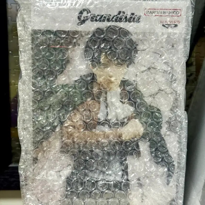 [BUNJANG] Attack on Titan Levi Grandista Figure (Sealed) / 미개봉 진격의 거인 리바이 그란디스타 피규어
