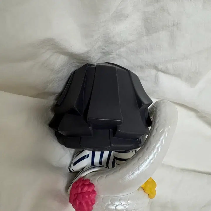 [BUNJANG] Kimetsu no Yaiba Obanai Iguro Pop Mart Figure / (정품)귀멸의 칼날 귀칼 팝마트 오바나이 피규어