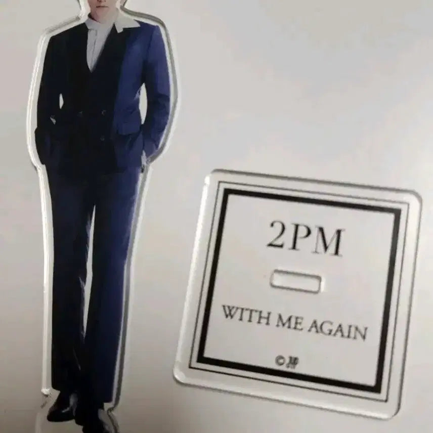 [BUNJANG] 2PM Junho SANQ 3.9 Photobook / 2pm 준호 산큐 3.9북, 일본 윗미어게인 아크릴 등신대 일괄