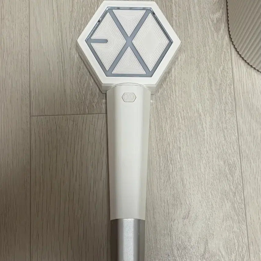 [BUNJANG] EXO Official Light Stick / 엑소 응원봉
