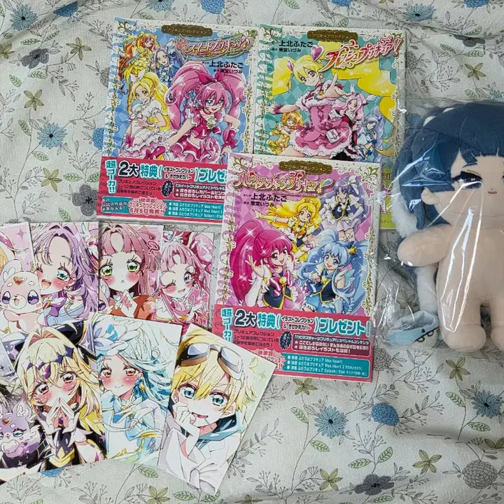 [BUNJANG] Pretty Cure Collection Comics Vol. 3, Dolls, Postcards Bundle / 프리큐어 컬렉션 코믹스 만화책 3권 인형 엽서 굿즈 일괄