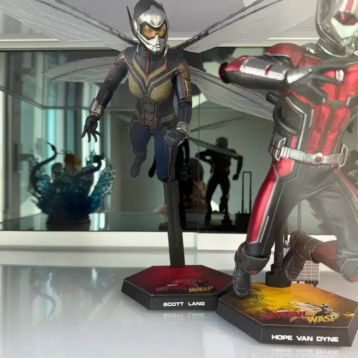 [BUNJANG] Hot Toys Ant-Man and The Wasp 2-Figure Set / 핫토이 앤트맨 앤 와스프 피규어 2종 세트