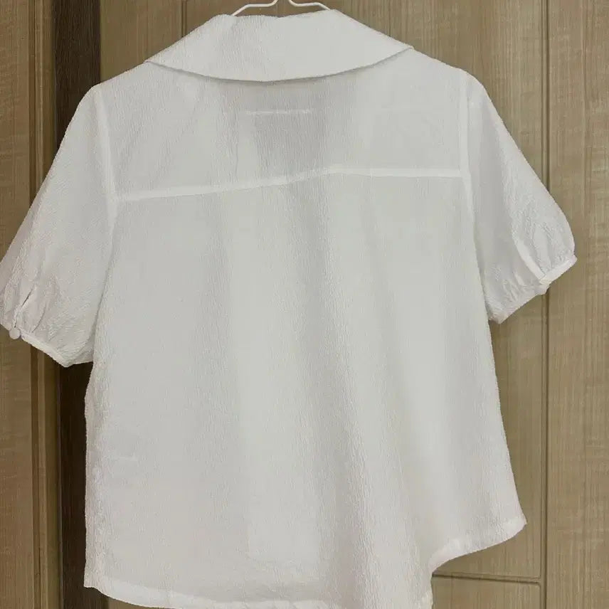[BUNJANG] Plastic Island White Blouse / [플라스틱아일랜드] 화이트 블라우스