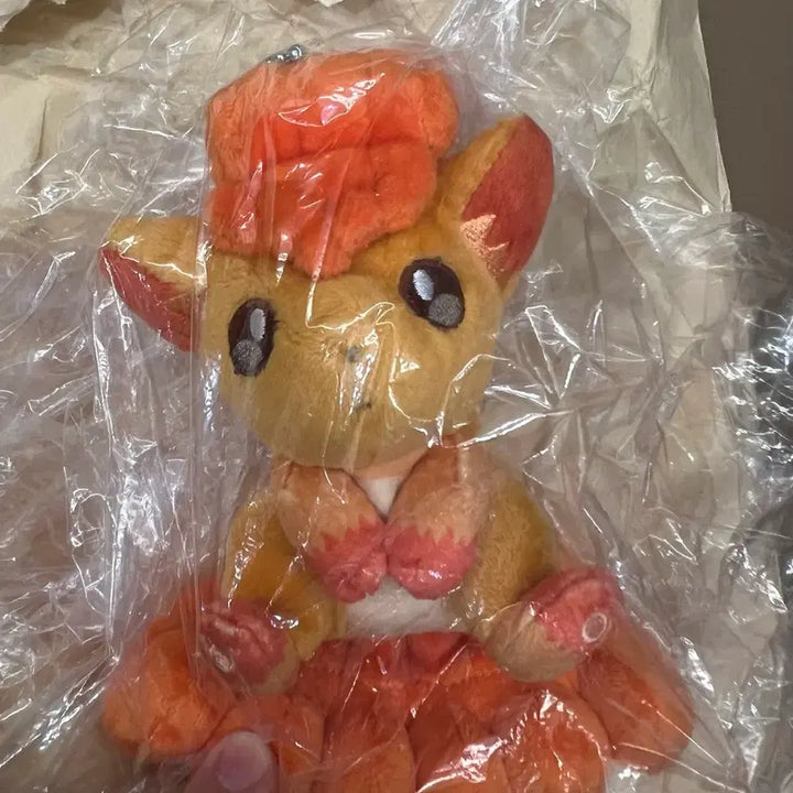 [BUNJANG] Six Tails "You and I" Magnetic Pair Mascot / 식스테일 너랑 나랑 자석페어 마스코트