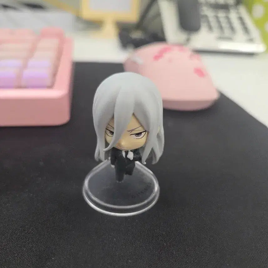 [BUNJANG] Katekyo Hitman Reborn! Squalo Mini Figure / 가정교사 히트맨 리본(가히리) 스쿠알로 미니 피규어