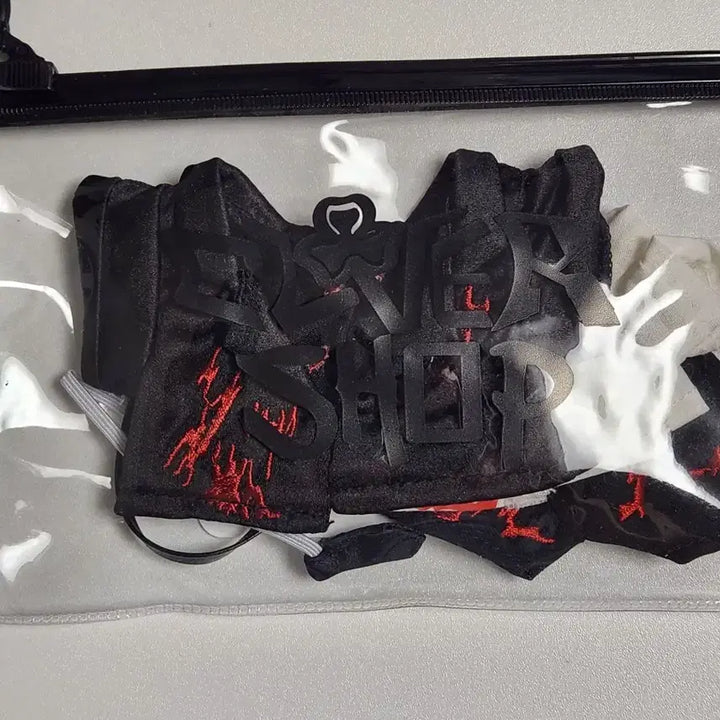[BUNJANG] 10cm Doll Clothes Black Blood Suit / 유혈정장 블랙 10cm 솜인형옷