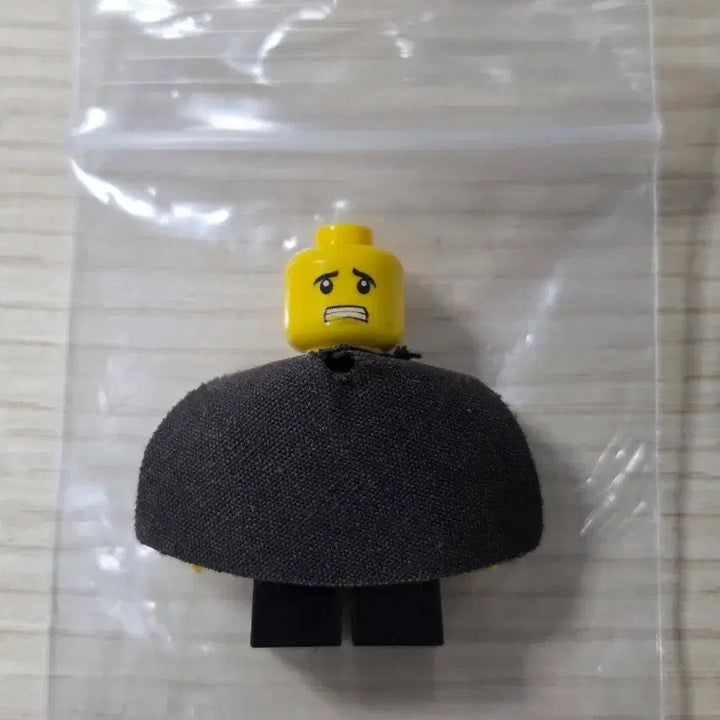 [BUNJANG] LEGO Ninjago Young Lloyd Garmadon Minifigure A / 레고 닌자고 어린 로이드 가마돈 미니피규어 A