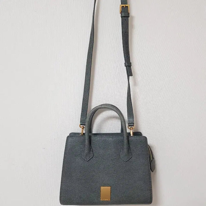 [BUNJANG] Couronne Leather Crossbody &amp; Tote Bag / 쿠론 크로스 겸 토드백 ㅡ 실착 5회미만