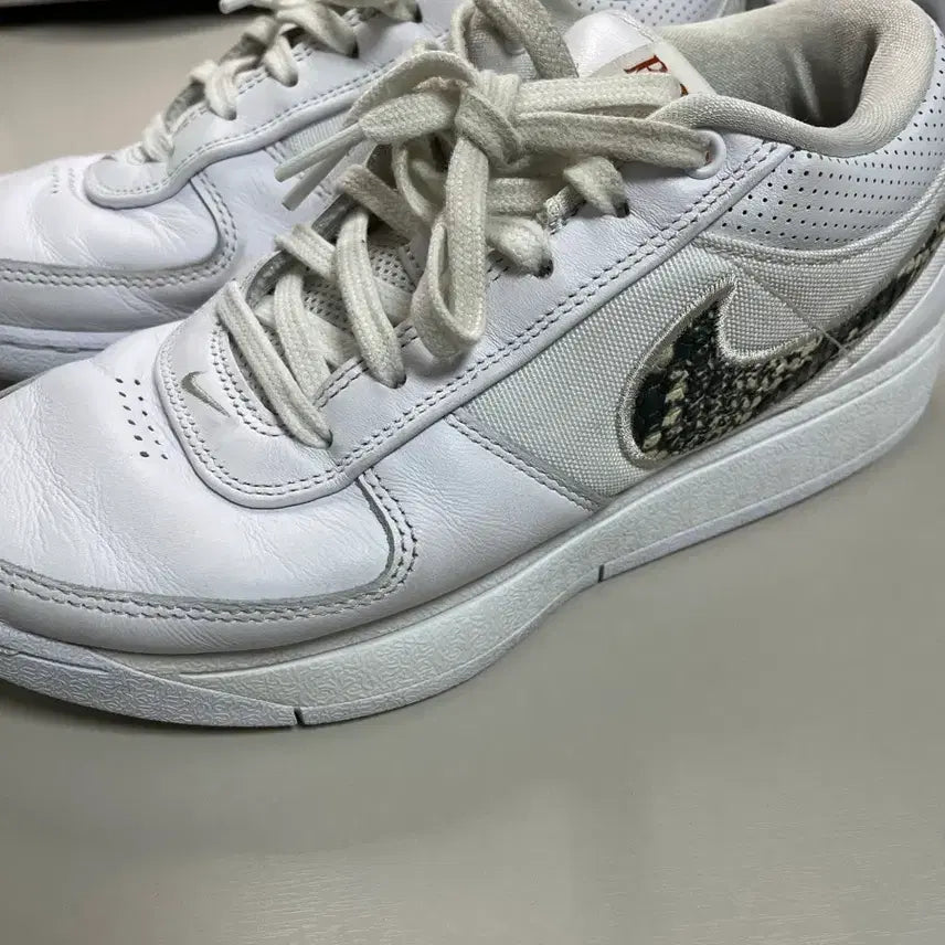 [BUNJANG] Indoor Soccer Shoes / 북1 255