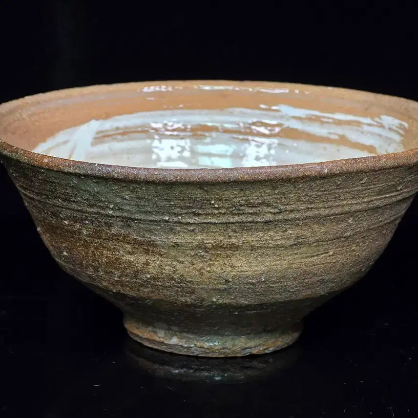 [BUNJANG] Docheon Cheon Han-bong Hand-Shaped Tea Bowl (Dawon) / [최상급] 도천 천한봉 편신체다완 찻사발