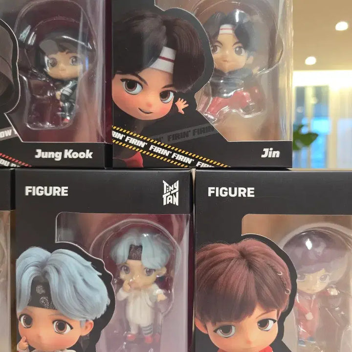 [BUNJANG] BTS TinyTan MIC Drop Official Figure Bundle Set / 방탄소년단(BTS) 타이니탄 마이크 드롭(MIC Drop) 공식 피규어