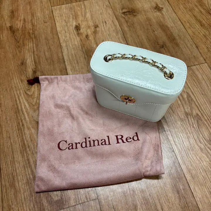 [BUNJANG] Cardinal Red Andy Bag White / 카디널레드 앤디백 화이트