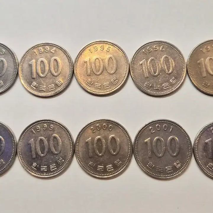 [BUNJANG] 1993-2002 South Korean 100 Won Coin Bundle Set (10 pcs) / 1993~2002년 백원 동전 10개 일괄