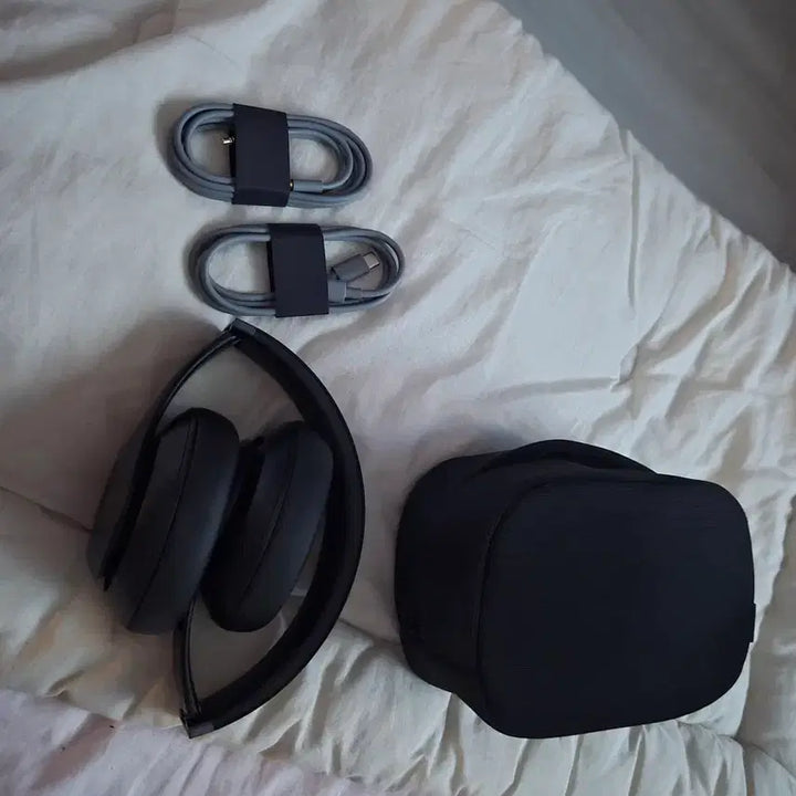 [BUNJANG] Apple Genuine Beats Studio Pro Wireless Headphones Black / Apple 정품 Beats Studio Pro 무선 헤드폰 블랙