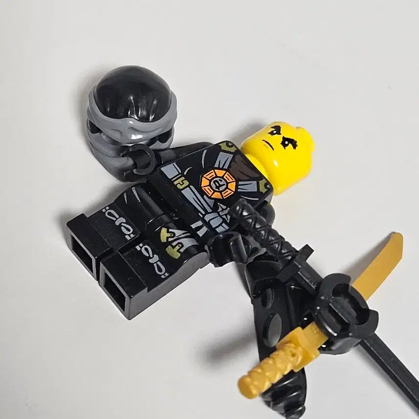 [BUNJANG] LEGO Ninjago Deepstone Cole Minifigure / 레고닌자고 딥스톤콜 미니피규어