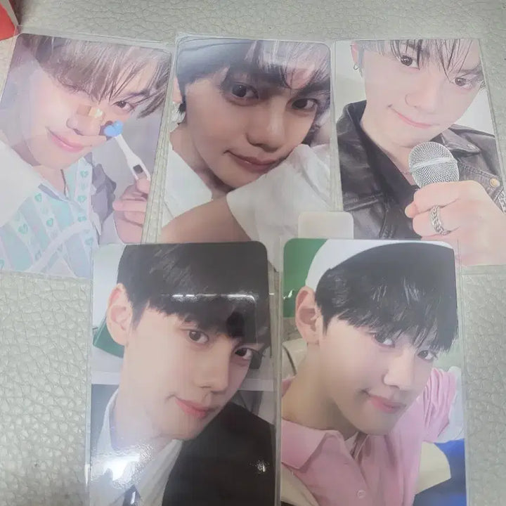 [BUNJANG] Andorble Kim Gyuvin Photocard Bundle Set / 앤더블 김규빈