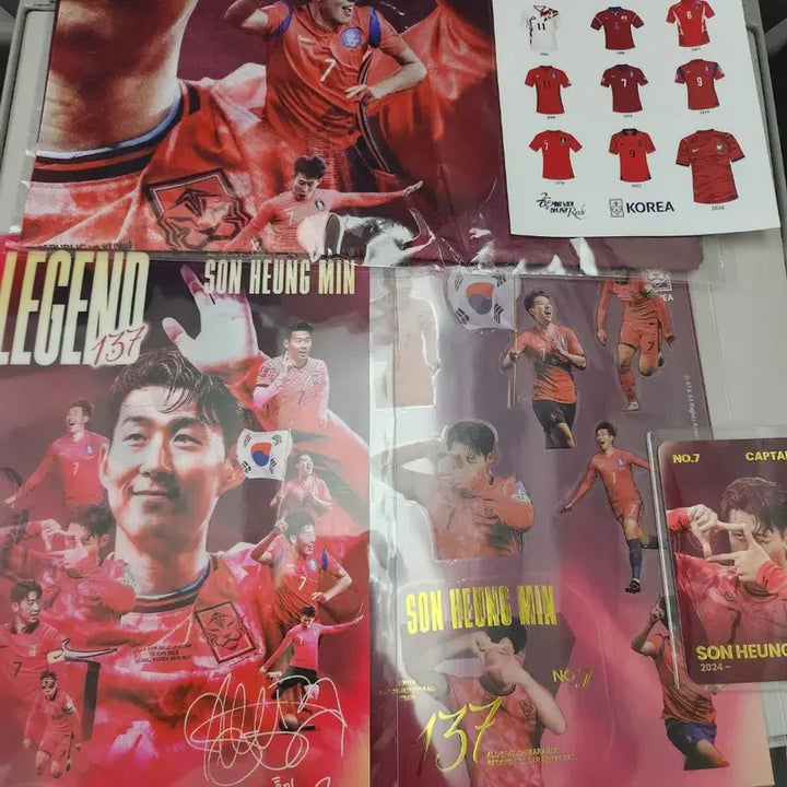 [BUNJANG] Son Heung-min National Team Authentic Replica Jersey (Size M) &amp; 137 Merch Bundle / 손흥민 국대 정품 유니폼 &amp; 137 굿즈 일괄 판매