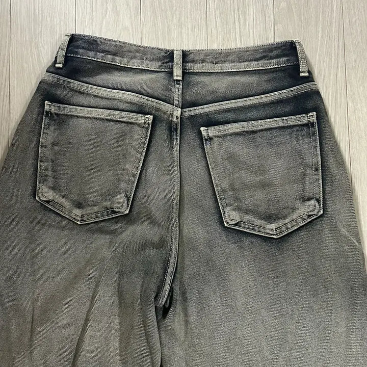 [SOLD OUT] 블랙업 빈티지 데님팬츠! (설명확인해주세요