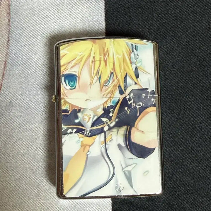 [BUNJANG] Kagamine Len Zippo Lighter / 카가미네 렌 지포라이터 판매