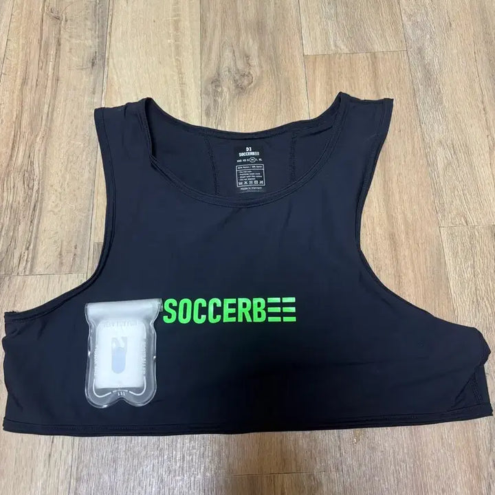[BUNJANG] Soccerbee GPS Tracker &amp; Vest Set - Size M / 사커비 GPS트래커 + 조끼 세트 M