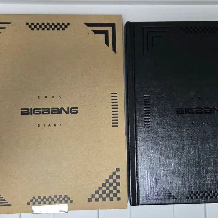 [BUNJANG] BIGBANG 2009 Diary Goods Bundle Set with Postcards / 빅뱅 2009 다이어리 굿즈 (포토엽서 포함)