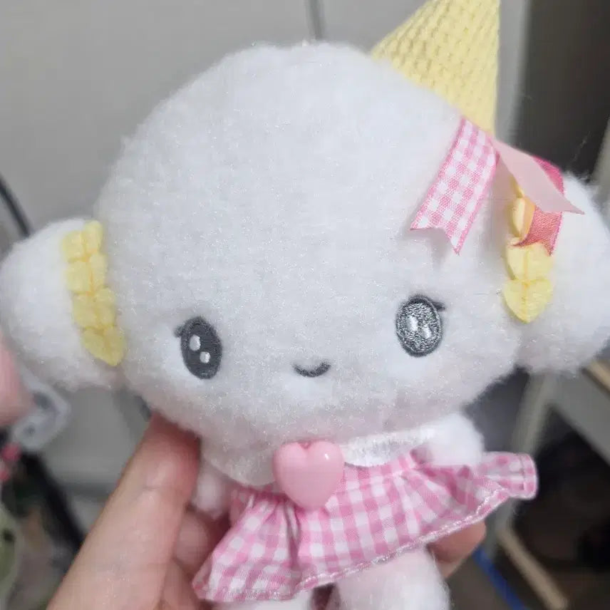 [BUNJANG] Sanrio Corgi "Mung-Mung" Plush Doll / 산리오 코기뮹 인형